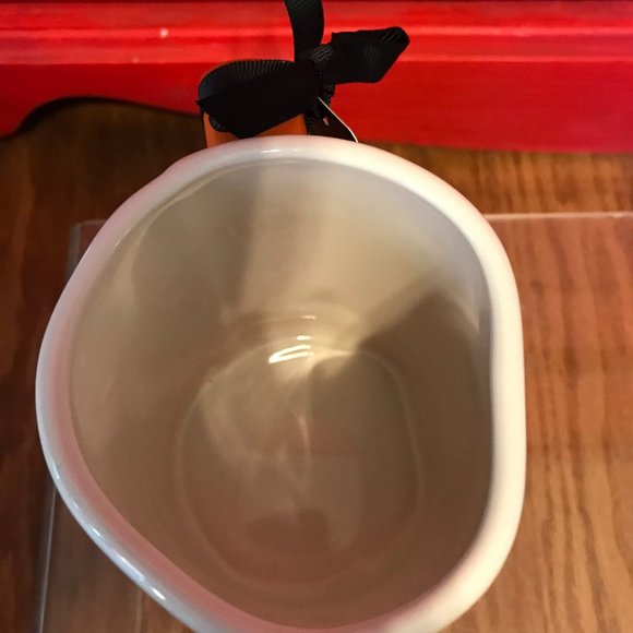 Disney's Snow White and the Seven Dwarfs "Doc" Rae Dunn Princess collection mug - Picture 5 of 8